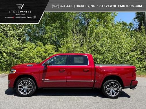 Molten Red Pearlcoat 2026 RAM 1500 Tungsten
