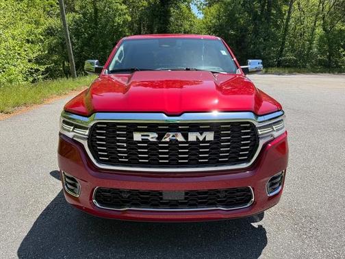 Molten Red Pearlcoat 2026 RAM 1500 Tungsten