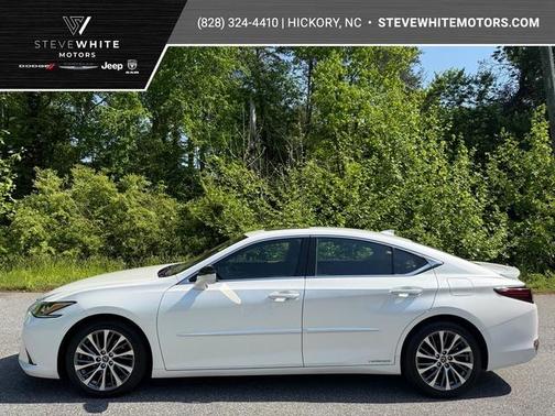 2019 Lexus ES 300h