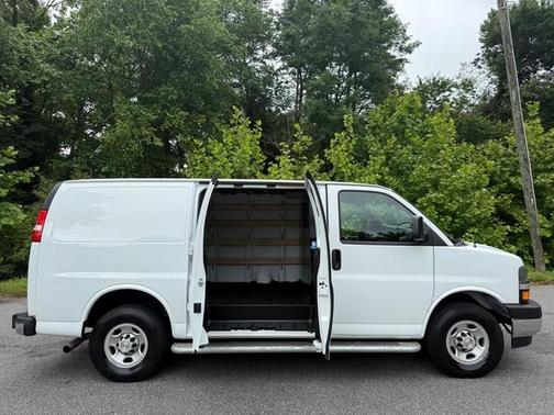 2024 Chevrolet Express 2500 Work Van
