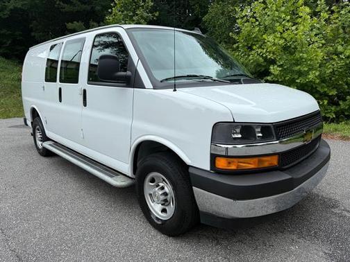2024 Chevrolet Express 2500 Work Van