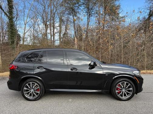 2023 BMW X5 sDrive40i
