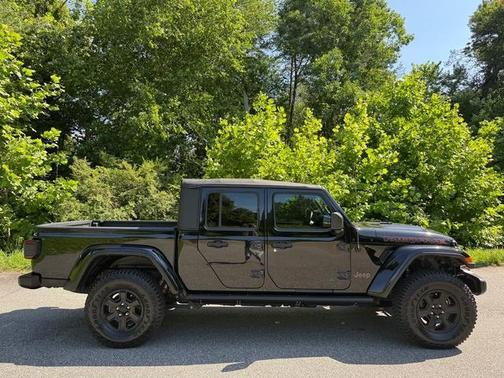 2022 Jeep Gladiator Mojave
