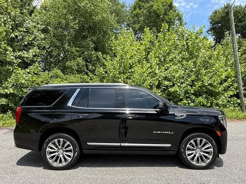 Onyx Black 2021 GMC Yukon Denali