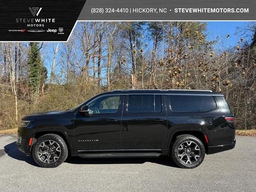 2023 Jeep Wagoneer L Series III