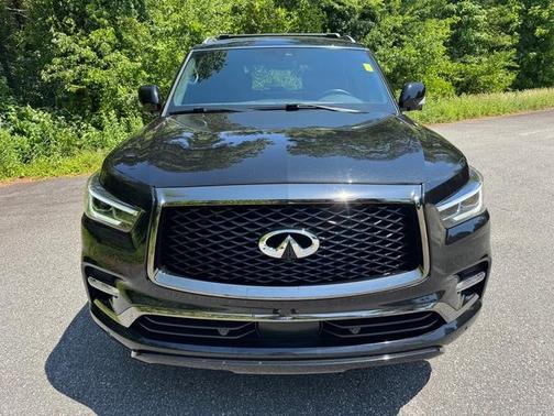 Mineral Black 2024 INFINITI QX80 SENSORY