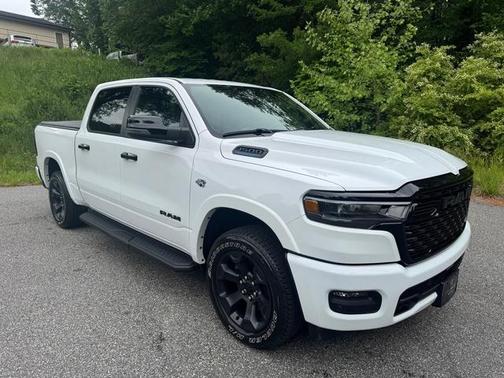 Bright White Clearcoat 2026 RAM 1500 Big Horn/Lone Star