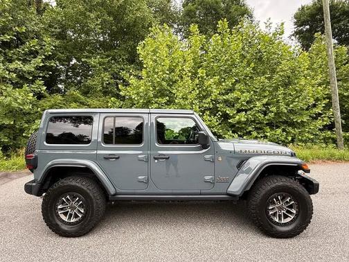 Anvil Clearcoat 2024 Jeep Wrangler Rubicon 392