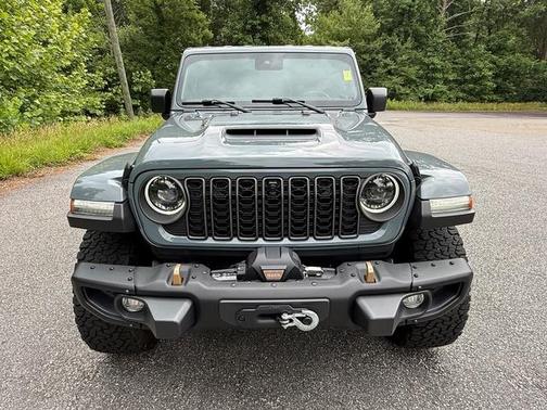 Anvil Clearcoat 2024 Jeep Wrangler Rubicon 392