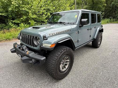 Anvil Clearcoat 2024 Jeep Wrangler Rubicon 392