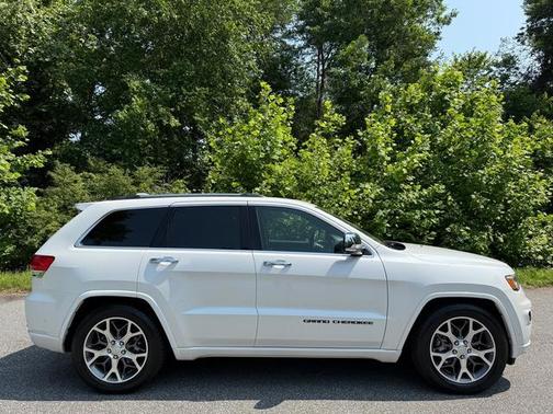 2021 Jeep Grand Cherokee Overland
