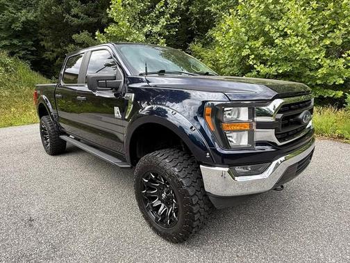 Blue 2023 Ford F-150 XLT