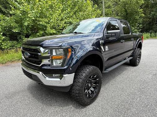 Blue 2023 Ford F-150 XLT