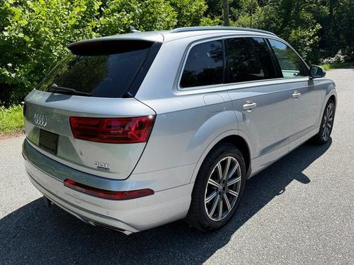 2017 Audi Q7 3.0T Prestige