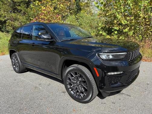 2025 Jeep Grand Cherokee Summit