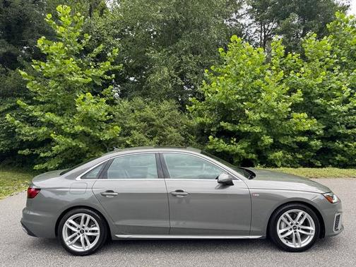 2023 Audi A4 45 S line Premium Plus
