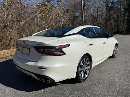 2023 Nissan Maxima Platinum
