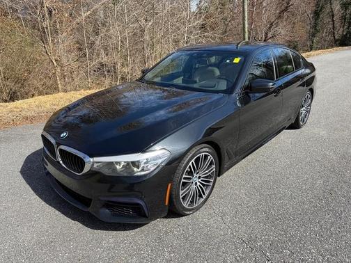 2019 BMW 530 i