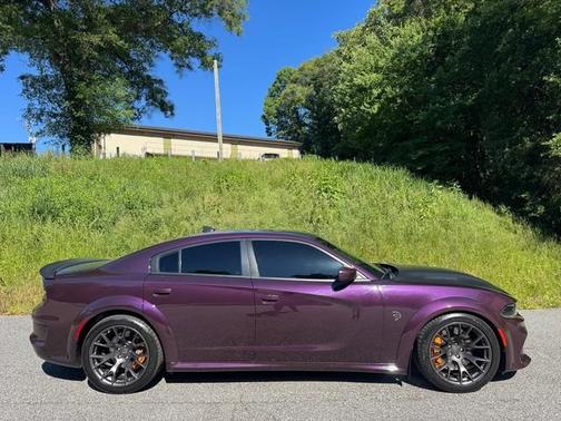 Hellraisin 2021 Dodge Charger SRT Hellcat Widebody