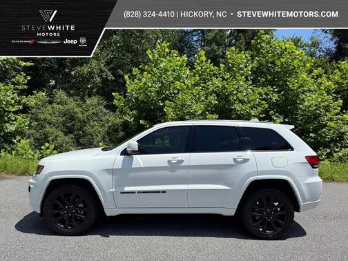 2022 Jeep Grand Cherokee WK Laredo