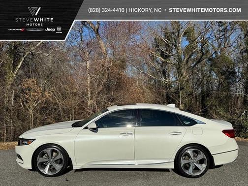 2018 Honda Accord Touring 2.0T