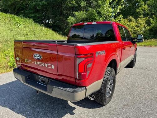 Rapid Red Metallic Tinted Clearcoat 2025 Ford F-150 King Ranch