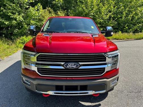 Rapid Red Metallic Tinted Clearcoat 2025 Ford F-150 King Ranch