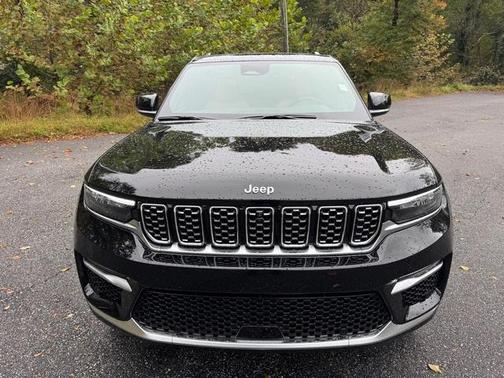 2025 Jeep Grand Cherokee Summit