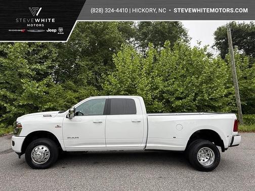 Bright White Clearcoat 2026 RAM 3500 Laramie