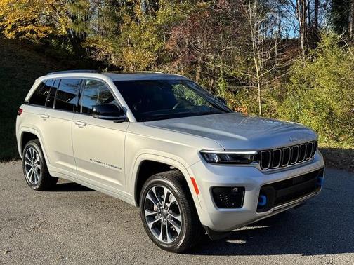 2024 Jeep Grand Cherokee 4xe Overland