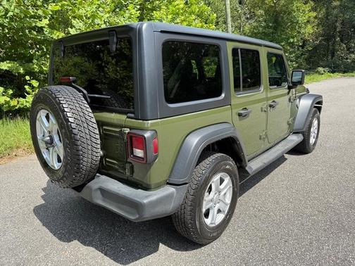2021 Jeep Wrangler Unlimited Sport RHD