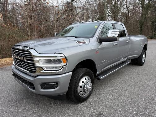 2024 RAM 3500 Laramie