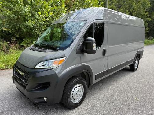 Ceramic Gray 2026 RAM ProMaster 2500 High Roof