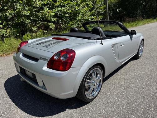 2003 Toyota MR2 Spyder