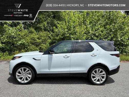 Yulong White 2023 Land Rover Discovery P300 R-Dynamic S