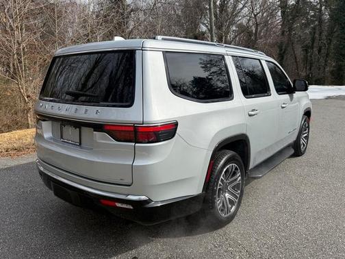 2023 Jeep Wagoneer Series II