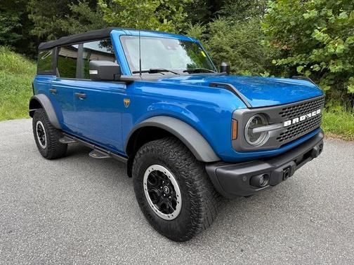 2022 Ford Bronco Badlands Advanced