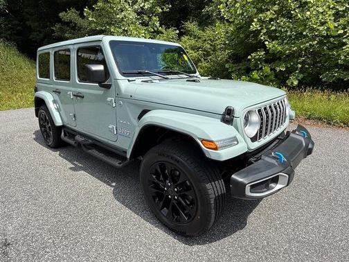 EARL CLEAR COAT 2024 Jeep Wrangler 4xe Sahara