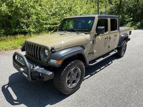 GATOR CLEAR COAT 2020 Jeep Gladiator Sport