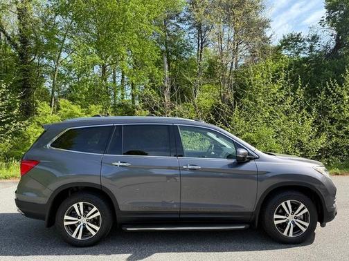 2017 Honda Pilot Elite