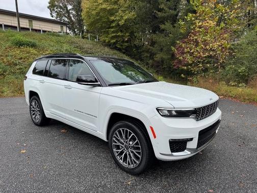 2025 Jeep Grand Cherokee L Summit