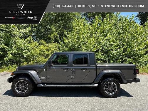 Granite Crystal Clearcoat Metallic 2021 Jeep Gladiator Overland