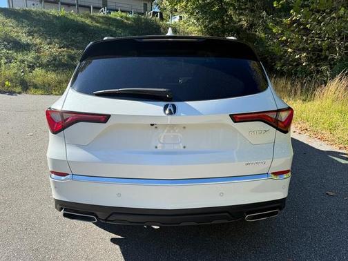 2023 Acura MDX Advance