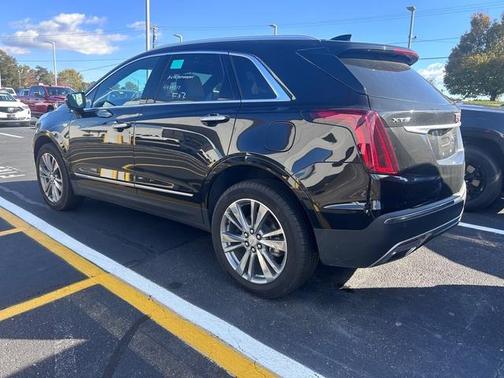 2025 Cadillac XT5 Premium Luxury