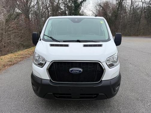 2022 Ford Transit-250 130 LOW ROOF