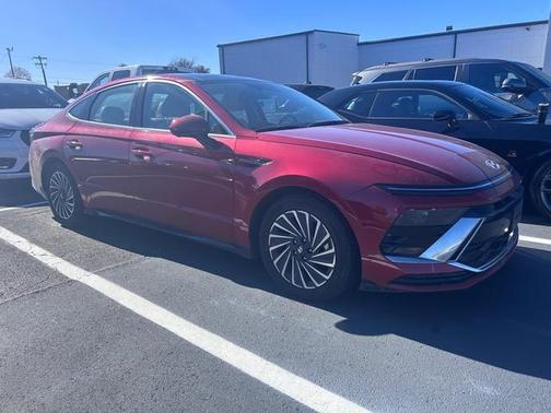2024 Hyundai SONATA Hybrid Limited