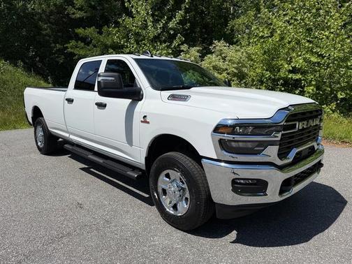 Bright White Clearcoat 2026 RAM 2500 Tradesman