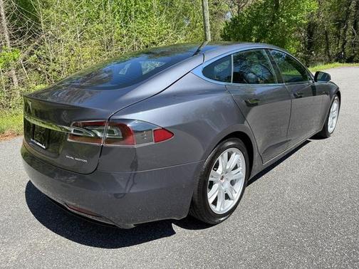 2021 Tesla Model S Long Range