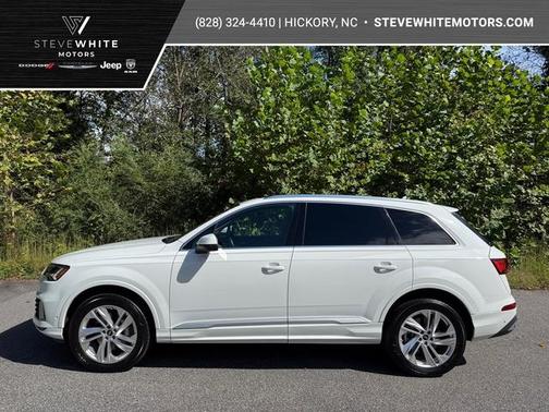 2024 Audi Q7 55 Premium