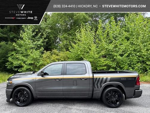 Granite Crystal Clearcoat Metallic 2026 RAM 1500 Big Horn/Lone Star